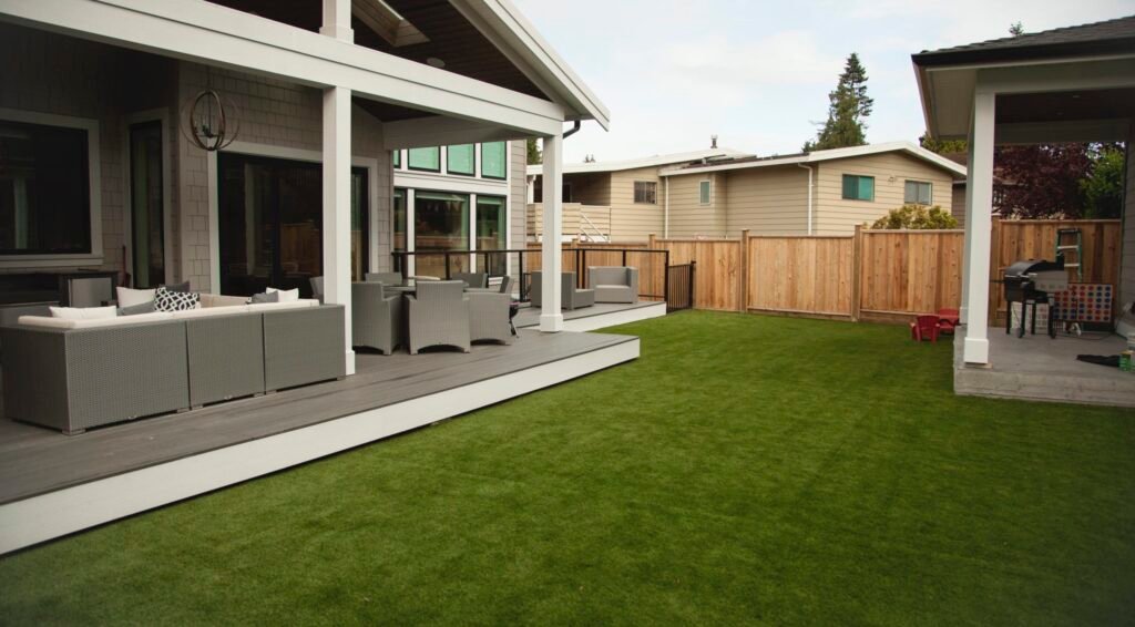 Backyard Landscape Artificial Turf